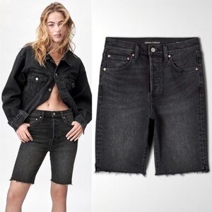 Aritzia Denim Forum Yoko High Rise Bermuda Cut-Off Jean Shorts in Black Size 25